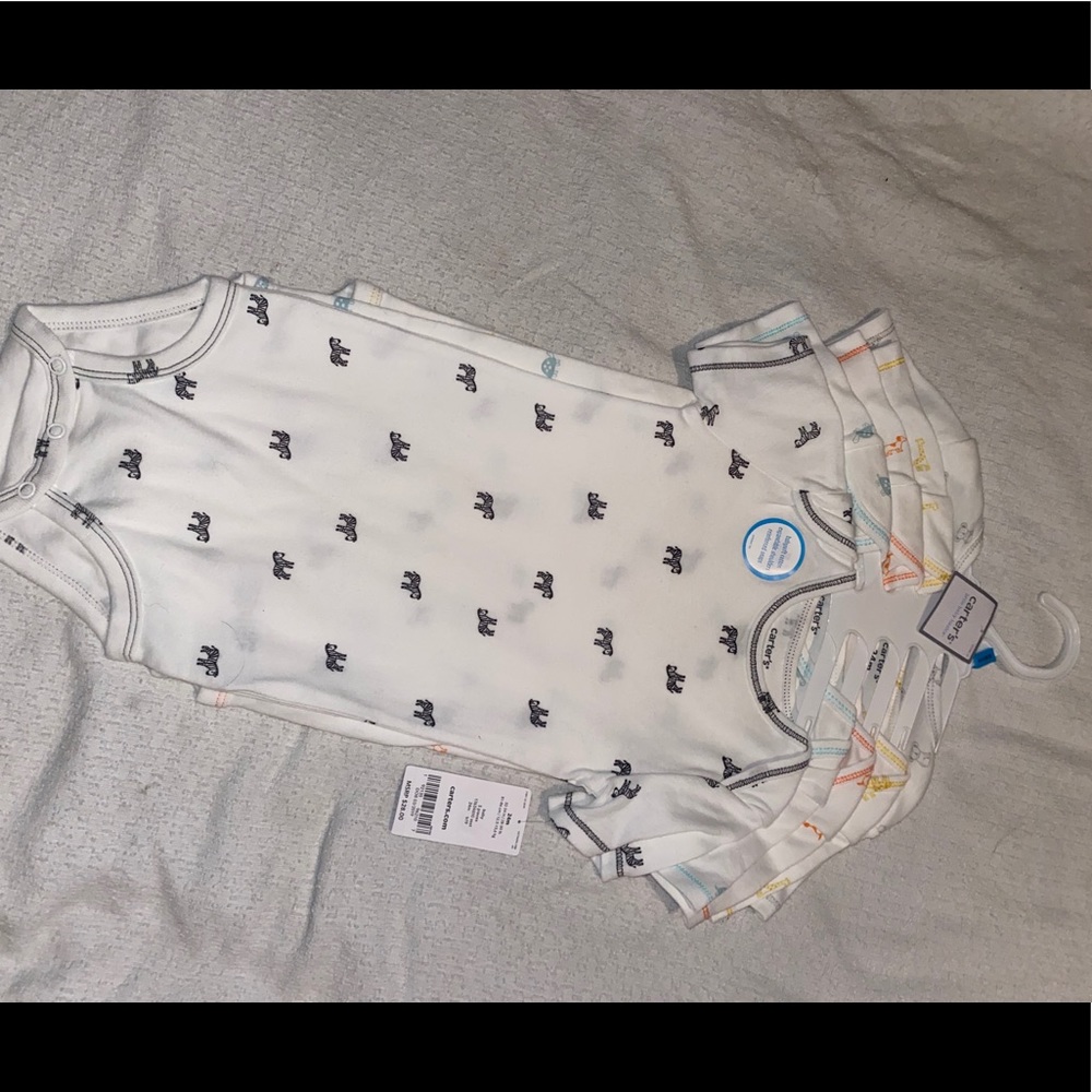 Carters onesies, 5 pack